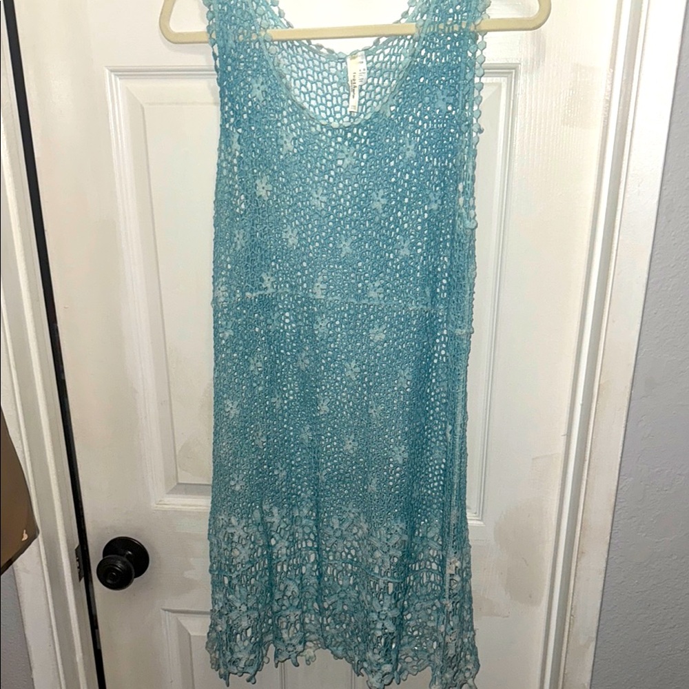 India Boutique Crochet Flower Cover Up